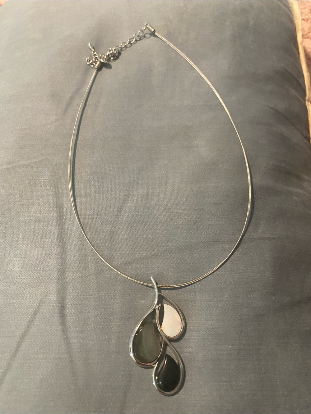Silver Teardrop Pendant Necklace with Black and Cream Stones